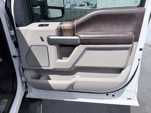 Used 2019 Ford F450 Limited AWD/4WD image 30