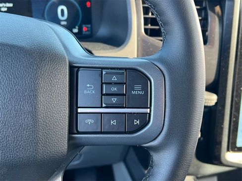 Used 2025 Ford F150 Lightning Flash image 17