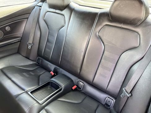 Used 2018 BMW M4 Coupe image 16
