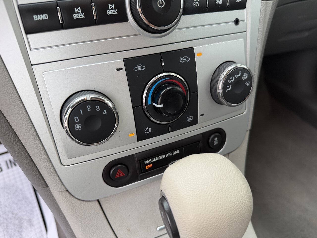 Used 2012 Chevrolet Malibu LS FWD image 17