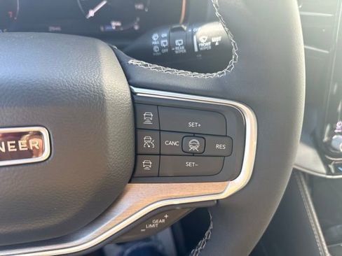 New 2026 Jeep Grand Wagoneer Limited image 24