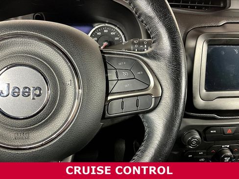 Used 2019 Jeep Renegade Limited AWD/4WD image 11