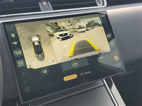 New 2026 Land Rover Range Rover Evoque S image 33