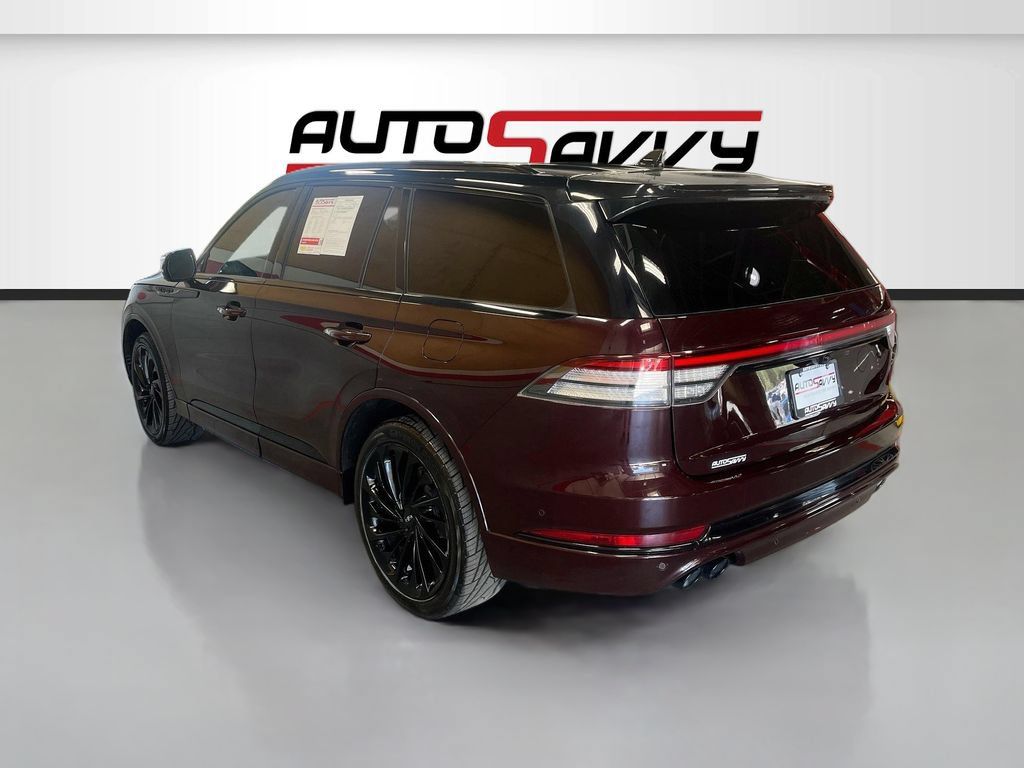 Used 2023 Lincoln Aviator Black Label AWD/4WD image 5