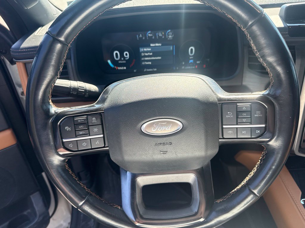 Used 2023 Ford Expedition Platinum AWD/4WD image 9