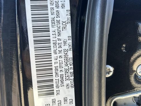 Used 2017 RAM 2500 Power Wagon w/ Leather & Luxury Group image 12