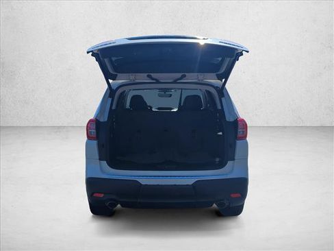Used 2022 Subaru Ascent Limited w/ Technology Package image 6