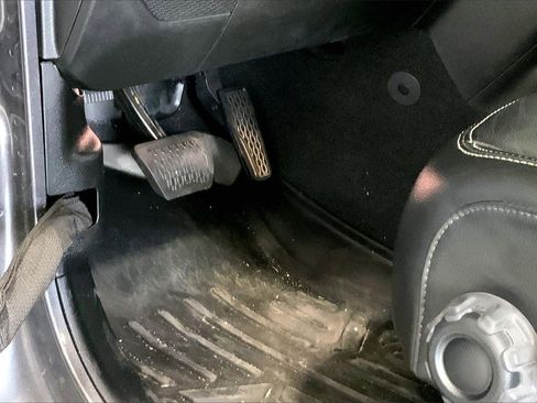 Used 2021 Jeep Gladiator Overland w/ Popular Equipment Package image 22