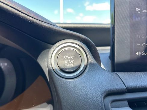 Used 2022 Lexus IS 350 F Sport AWD/4WD image 26