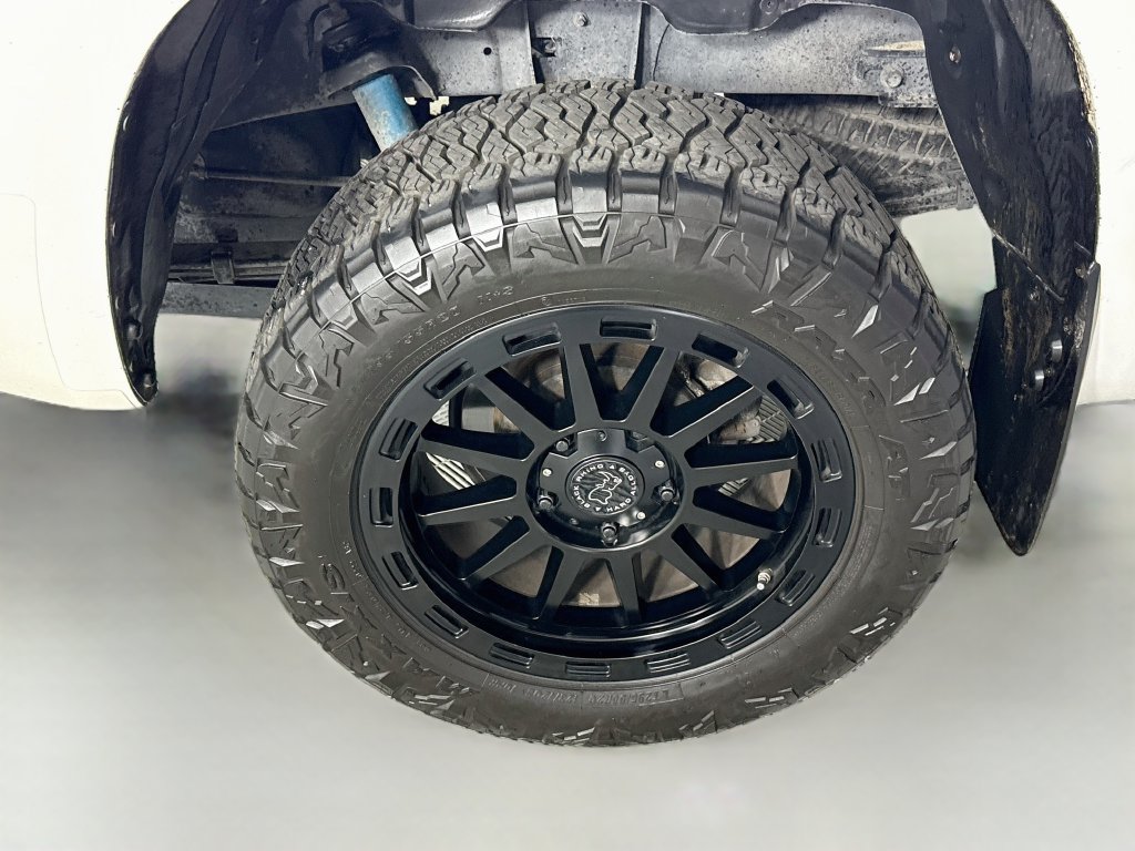 Used 2020 Toyota Tundra SR5 w/ TRD Off-Road Plus Package AWD/4WD image 28