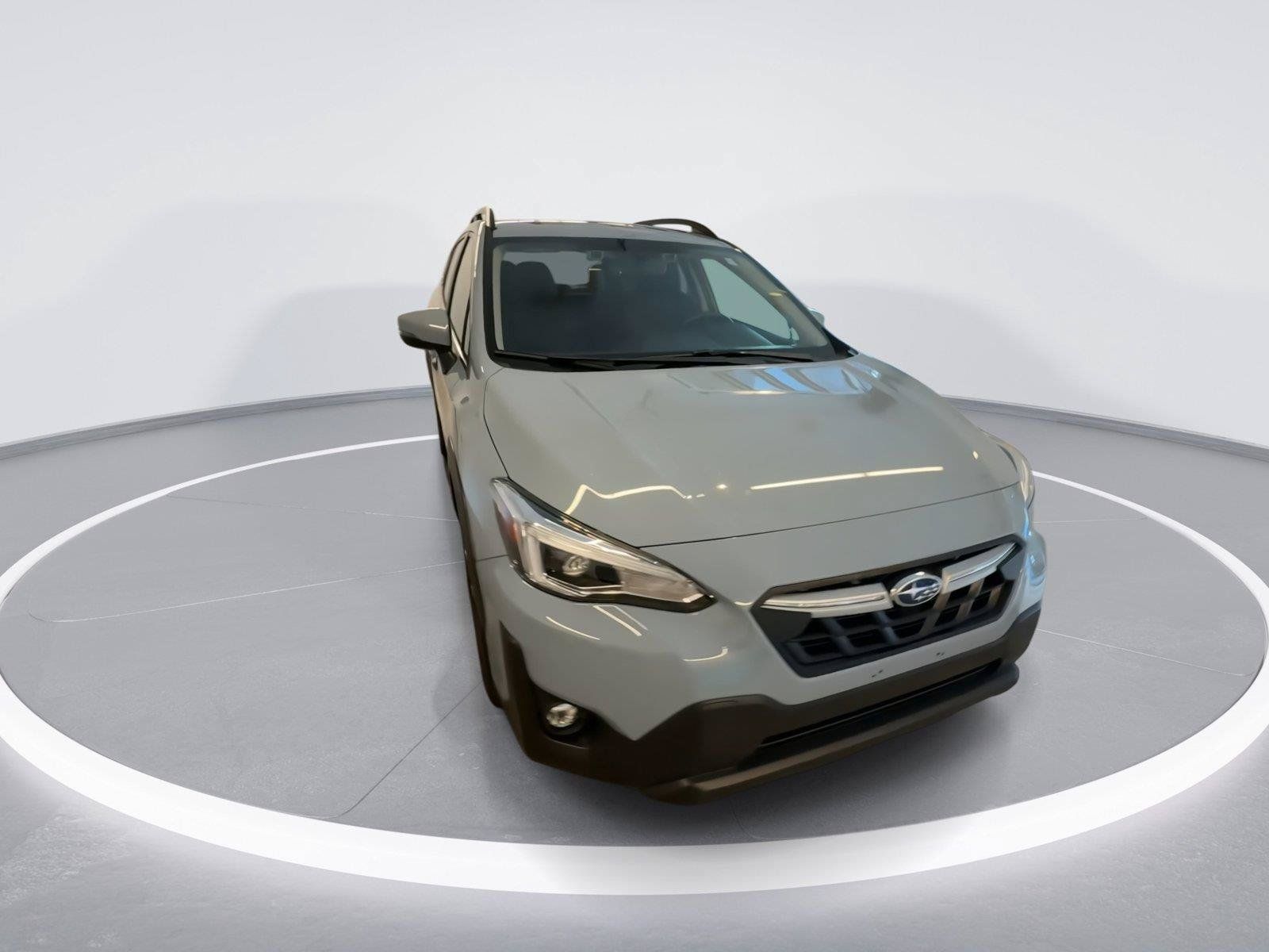 Used 2021 Subaru Crosstrek 2.5i Limited w/ Moonroof Package 2 AWD/4WD image 3