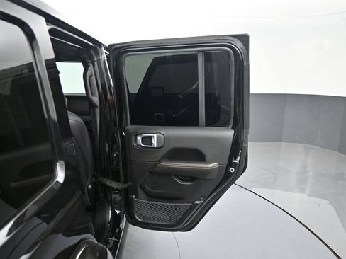 Used 2026 Jeep Wrangler Unlimited Sahara w/ Safety Group AWD/4WD image 33