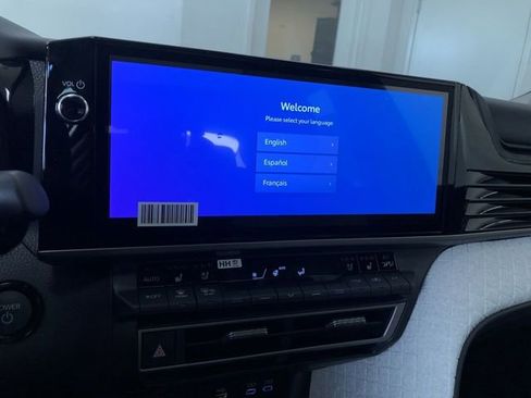 New 2026 Toyota Camry XLE image 28