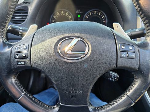 Used 2010 Lexus IS 250C image 23