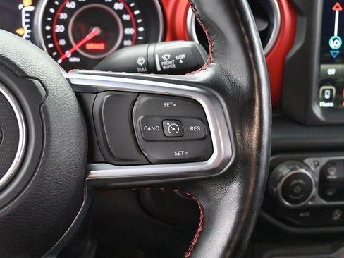 Used 2020 Jeep Gladiator Rubicon AWD/4WD image 16