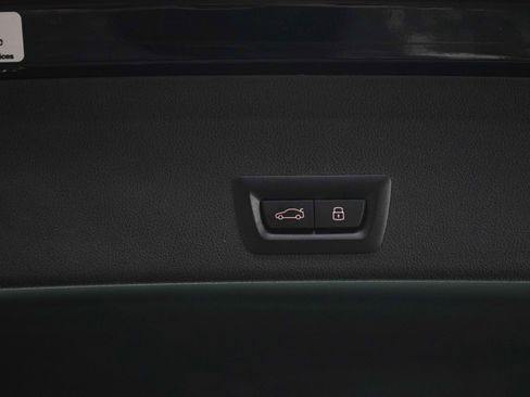 Used 2024 BMW X6 M60i AWD/4WD image 21