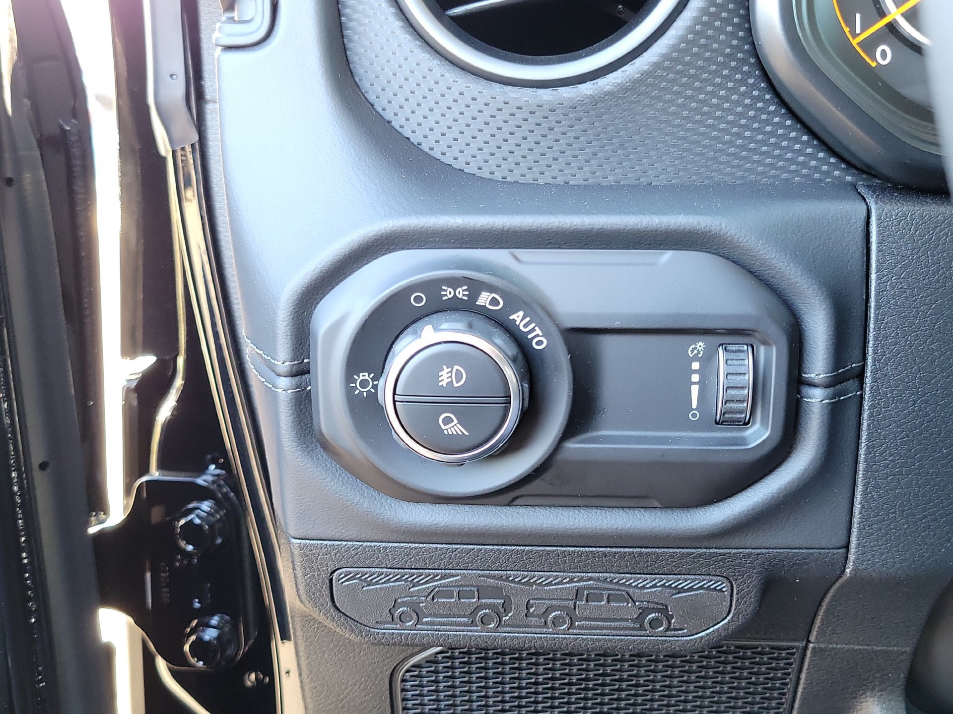 New 2026 Jeep Gladiator Mojave AWD/4WD image 13