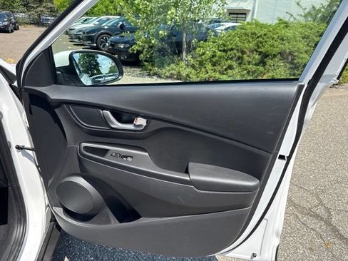 Used 2023 Hyundai Kona SEL w/ Convenience Package AWD/4WD image 33