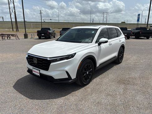 Used 2025 Honda CR-V EX image 3