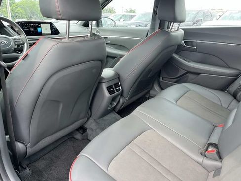 Certified 2023 Hyundai Sonata SEL Plus FWD image 19