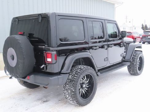 Used 2020 Jeep Wrangler Unlimited Sahara w/ Cold Weather Group image 3