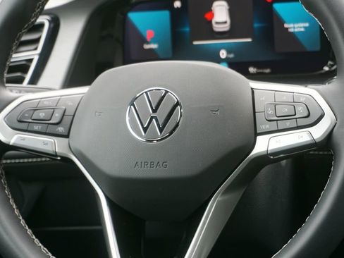 New 2026 Volkswagen Atlas Cross Sport SE AWD/4WD image 12