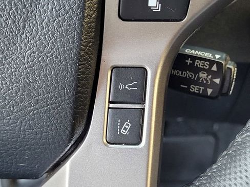 Certified 2023 Toyota Tacoma SR5 w/ Technology Package image 32