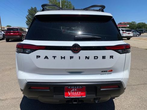 New 2026 Nissan Pathfinder Rock Creek w/ Rock Creek Premium Package AWD/4WD image 4