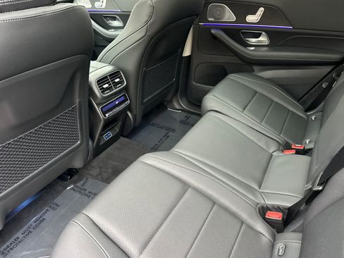 New 2026 Mercedes-Benz GLS 450 4MATIC image 11