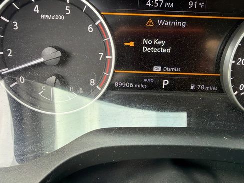 Used 2023 Nissan Rogue S AWD/4WD image 14