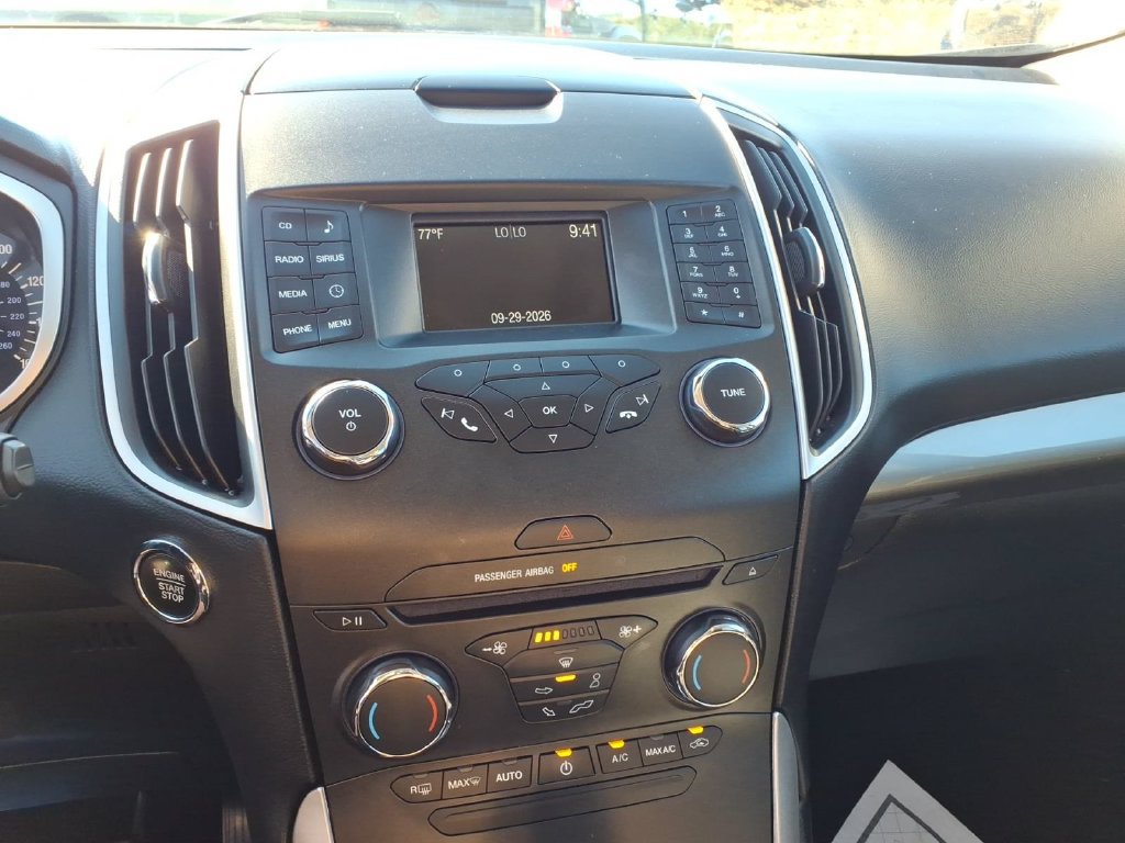 Used 2016 Ford Edge SEL w/ Cargo Accessory Package FWD image 9