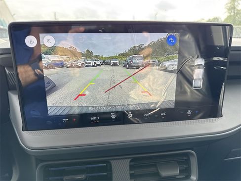 New 2025 Ford Maverick XL w/ Equipment Group 101A image 18