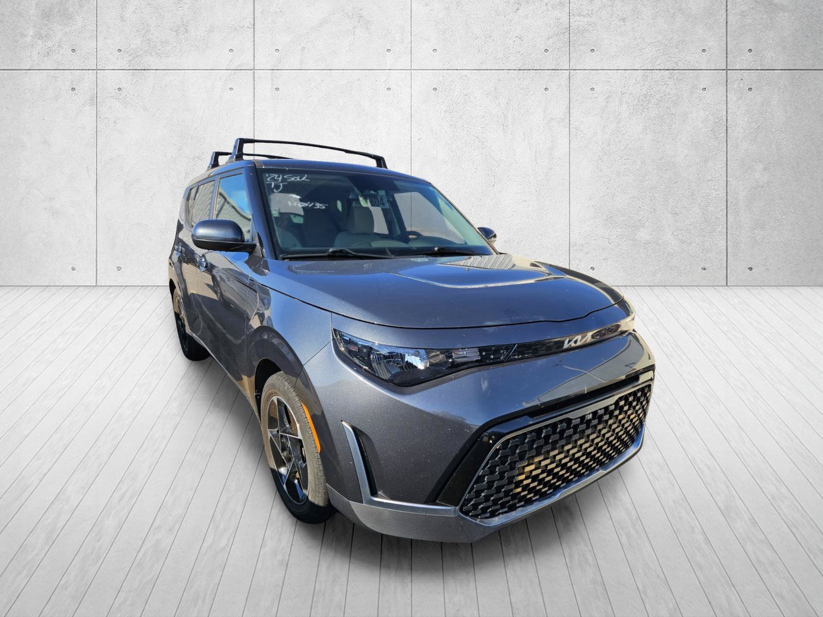 Used 2024 Kia Soul EX FWD image 2