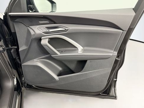 Used 2025 Audi Q5 Premium Plus image 25