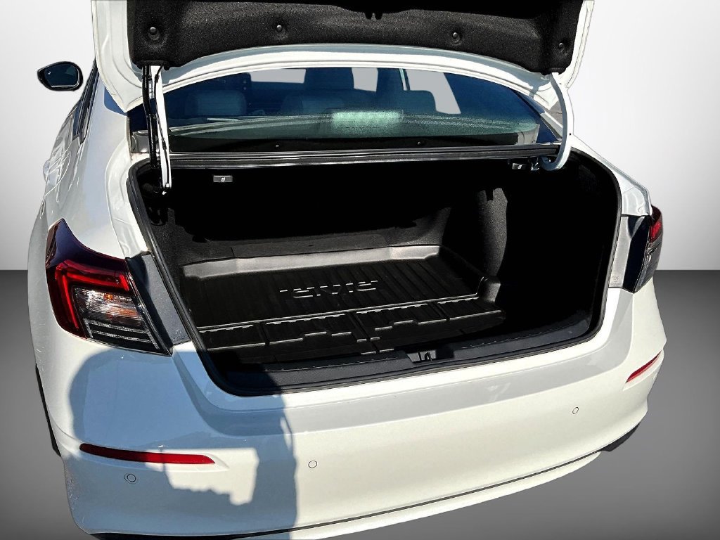 Used 2025 Honda Civic Sport Touring image 7