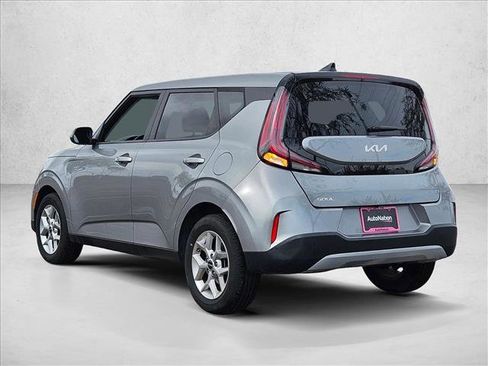 Used 2024 Kia Soul LX w/ Option Group 015 image 7