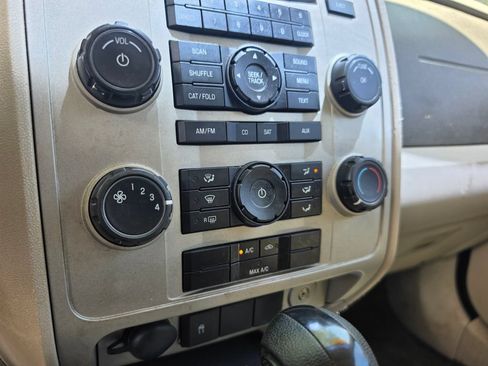Used 2008 Ford Escape XLT FWD image 27