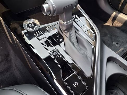 New 2025 Kia Niro EX image 11