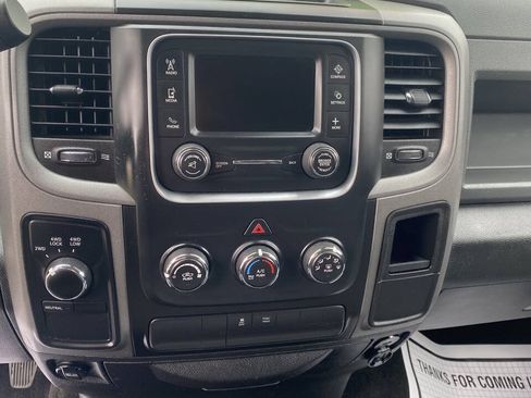 Used 2014 RAM 1500 Express AWD/4WD image 12
