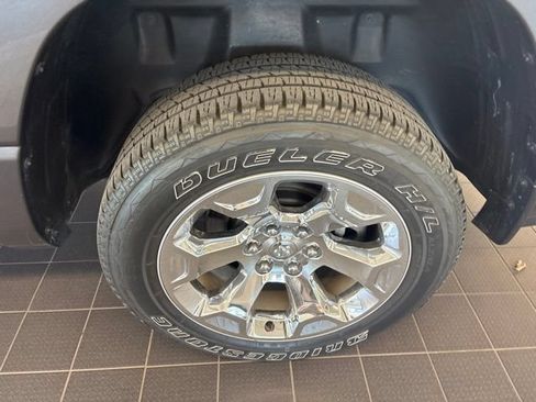Used 2023 RAM 1500 Big Horn AWD/4WD image 27