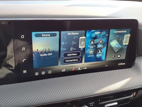 New 2026 Nissan Kicks SR w/ Cold Weather Package image 15