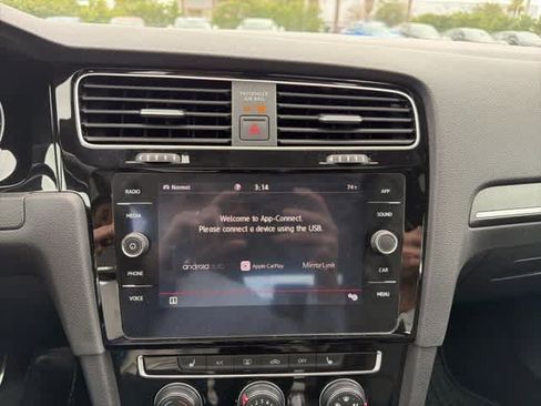 Used 2020 Volkswagen GTI SE image 14