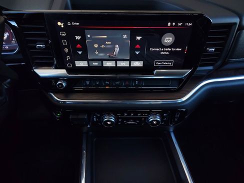 Used 2024 GMC Sierra 2500 SLT w/ Texas SLT Premium Package image 4