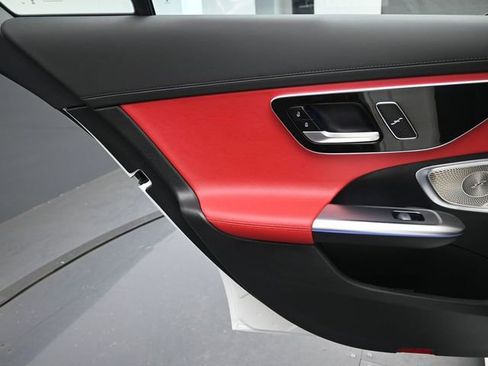 Used 2025 Mercedes-Benz C 300 C 300 image 22