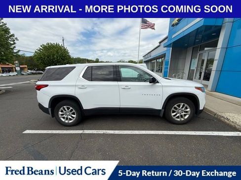 Used 2018 Chevrolet Traverse LS FWD image 9