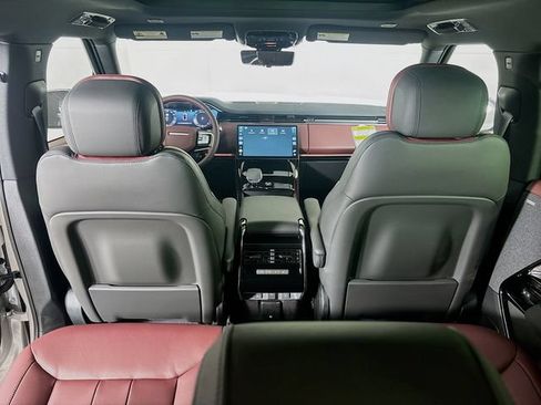 New 2026 Land Rover Range Rover Sport Dynamic SE AWD/4WD image 23