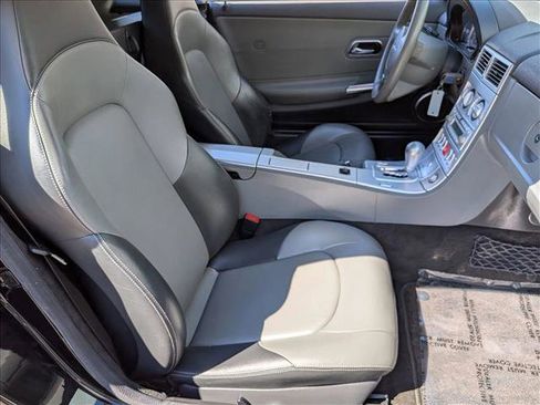 Used 2007 Chrysler Crossfire Limited image 15