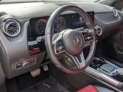 Certified 2022 Mercedes-Benz GLA 250 image 10