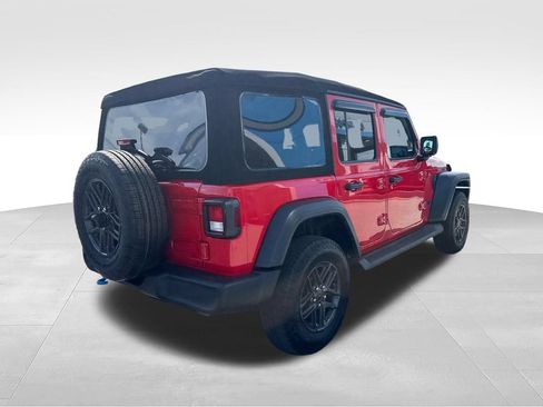Used 2024 Jeep Wrangler Unlimited Sport AWD/4WD image 12