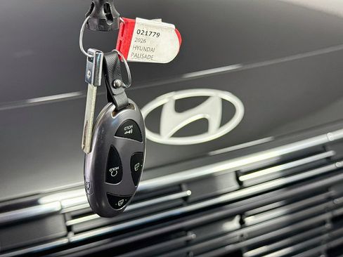 Used 2026 Hyundai Palisade SEL FWD image 45